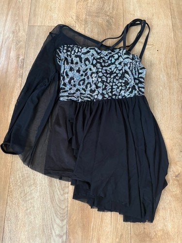 Black and silver dance - black,